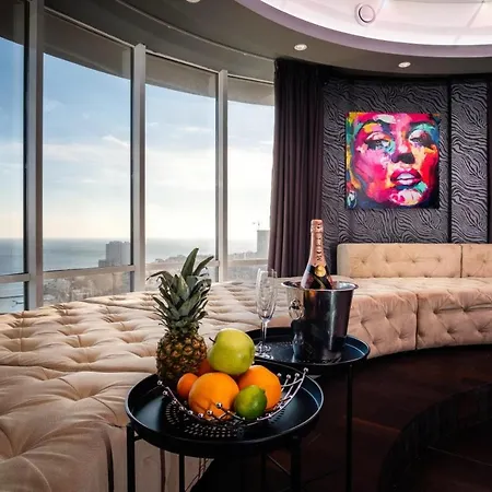 Vip Luxury Penthouse у аркадія із панорамним видом та джакузі Fainorent Odesa