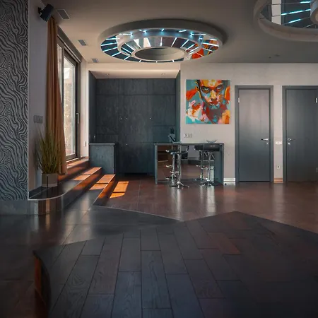 Vip Luxury Penthouse у аркадія із панорамним видом та джакузі Fainorent *