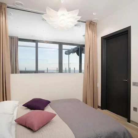Vip Luxury Penthouse у аркадія із панорамним видом та джакузі Fainorent Διαμέρισμα